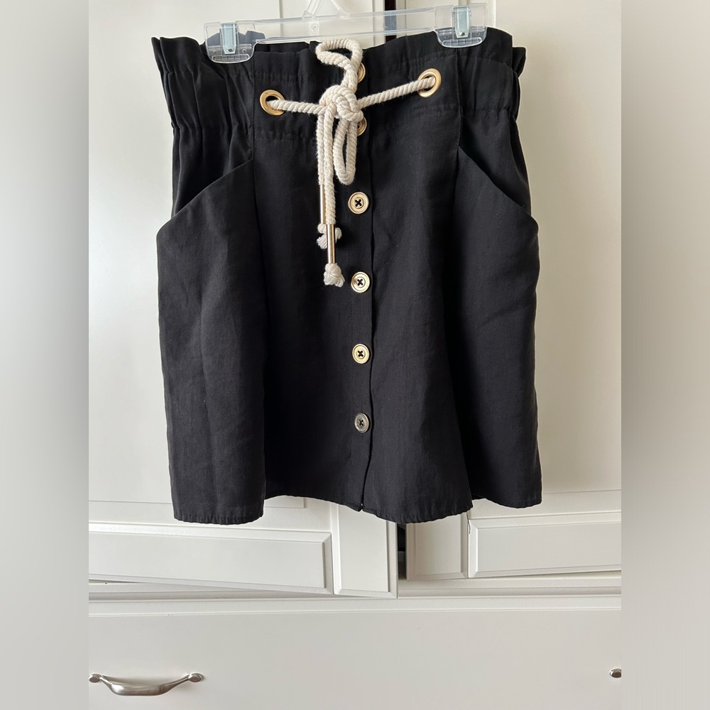 Zara skirt! Great condition!